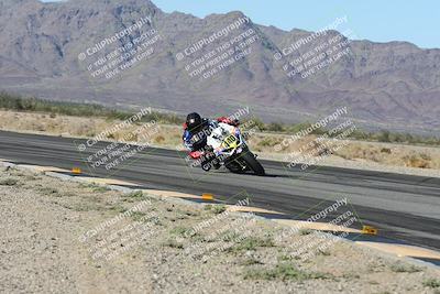 media/Nov-01-2025-CVMA (Sat) [[fc0f7531b8]]/Race 11-Amateur Supersport Open/